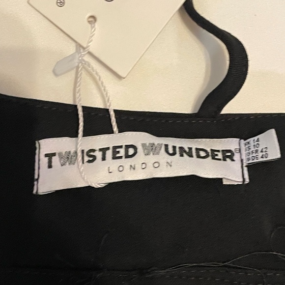 Twisted Wunder Crop Top with Faux Feathers Size 10 - Picture 4 of 9